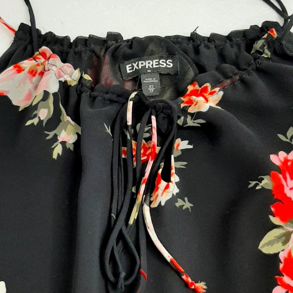 Express XS, Dress top